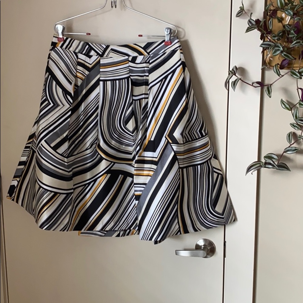Lane Bryant S14 A-like Skirt NWT